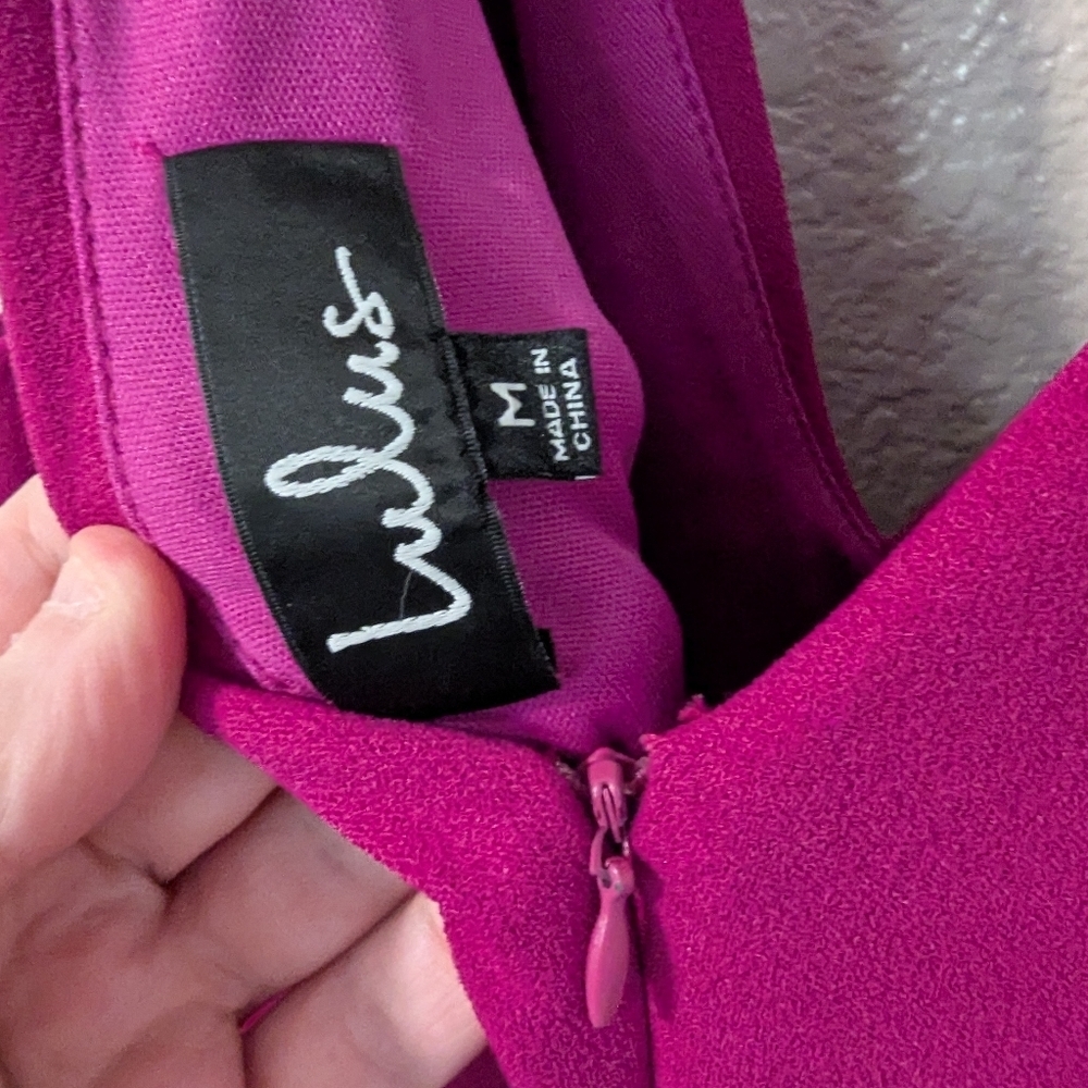 Lulu's,Melora Elegant Magenta Evening Gown, Size M - Picture 6 of 6